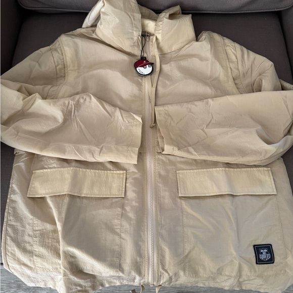 Malbon Micro Ripstop Convertible Shell Jacket Sesame - Picture 3 of 4